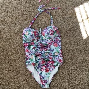 Super sexy padded size 14 swimsuit